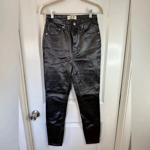 We The Free Women’s Black Phoenix Coated Skinny Jeans - Size 27